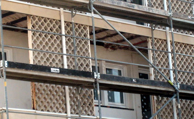 Trabajos de reformas de los apartamentos TORREON de Gav Mar (25 de Mayo de 2009)